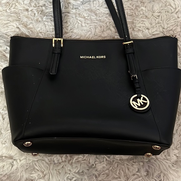 MICHAEL Michael Kors | Bags | Michael Kors Large Saffiano Tote Bag ...